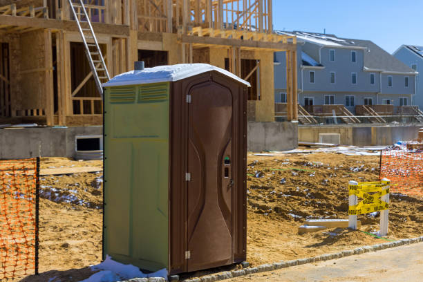 Best Construction site porta potty rental  in Sault Ste Marie, MI