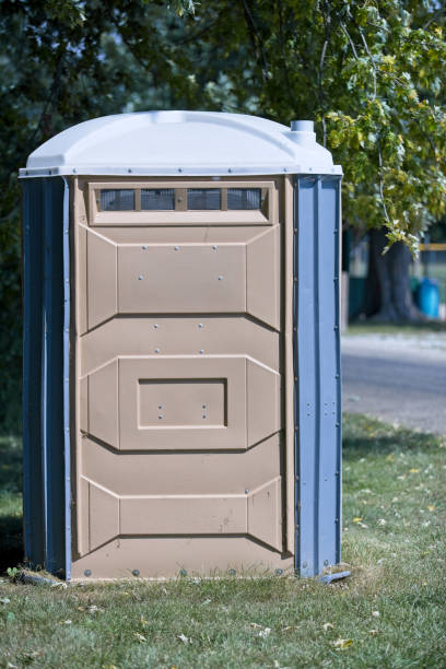 Best Portable toilet rental cost  in Sault Ste Marie, MI